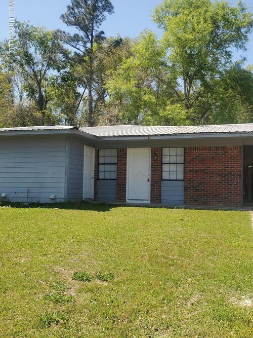 b-13071 Andy Dr, Gulfport, MS, 39503-2325 | Card Image