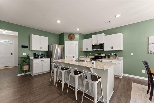 867 Starbuck Pkwy, House other with 5 bedrooms, 3 bathrooms and 2 parking in Pendergrass GA | Image 9