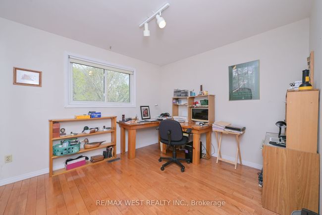 3 Henry Gate, House other with 4 bedrooms, 3 bathrooms and 9 parking in Nobleton ON | Image 22