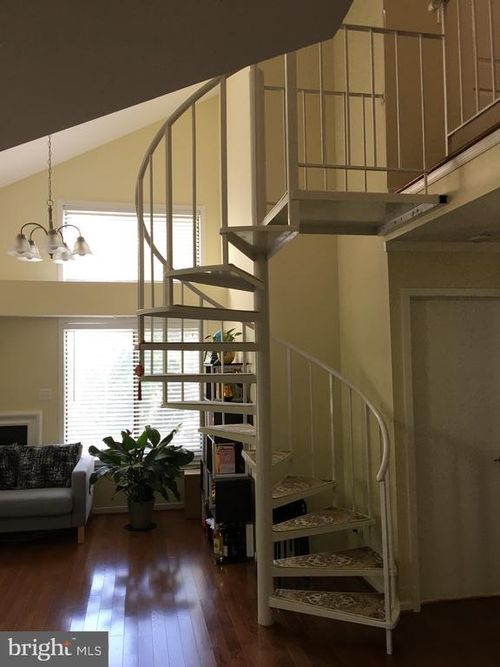 269-10060 Hellingly Pl, GAITHERSBURG, MD, 20886-0563 | Card Image