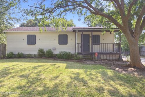 155 Plantation Dr, New Iberia, LA, 70563-2217 | Card Image