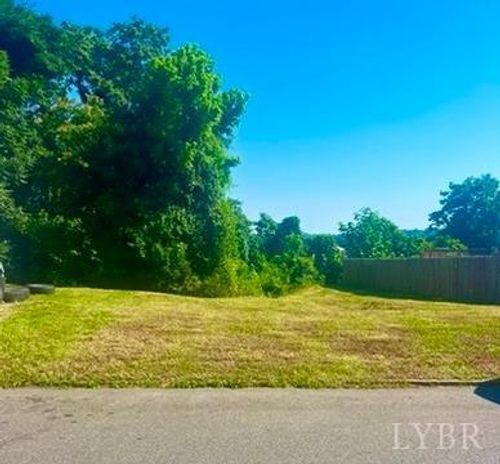 2208 Poplar St, Lynchburg, VA, 24504-4839 | Card Image