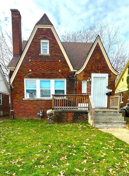 15039 Freeland St, Detroit, MI, 48227-2908 | Card Image