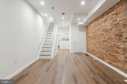 912 N Milton Ave, BALTIMORE, MD, 21205-1317 | Card Image