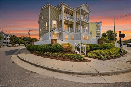 a-2200 Roanoke Ave, Virginia Beach, VA, 23455-1612 | Card Image