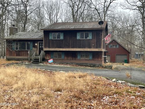 225 Wild Meadow Dr, Milford, PA, 18337-6421 | Card Image