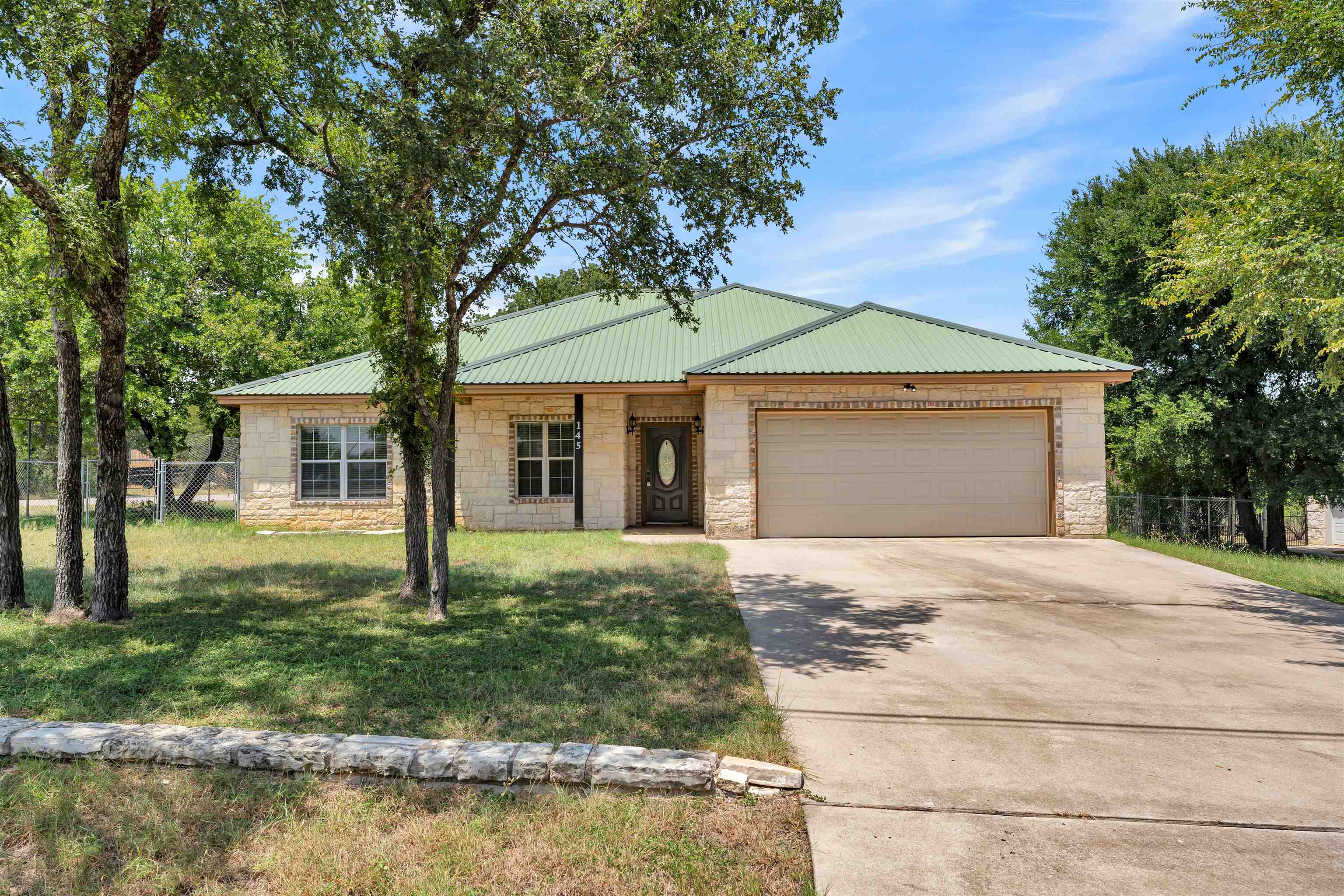 Residential Lease in Kingsland