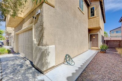 3832 Carisbrook Drive, House other with 4 bedrooms, 2 bathrooms and null parking in North Las Vegas NV | Image 3