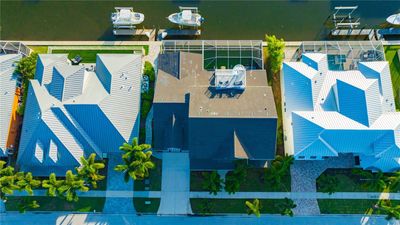 615 Mirabay Boulevard, House other with 5 bedrooms, 4 bathrooms and null parking in Apollo Beach FL | Image 3