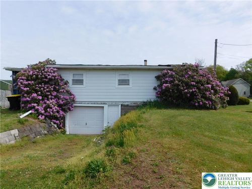 3551 Quakake Rd, Weatherly, PA, 18255-3223 | Card Image