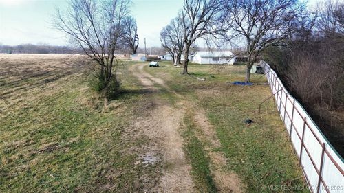 45195 S 670 Rd, Jay, OK, 74346-3195 | Card Image