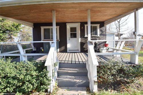 cottage-645 Beach Blvd, Hamilton, ON, L8H6X8 | Card Image