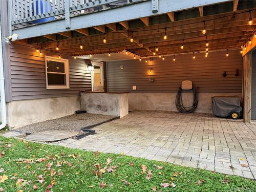 77 Elk Rd, East Fishkill, NY, 12533-5033 | Card Image