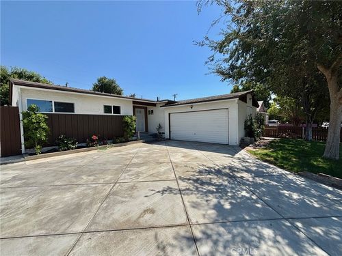 9106 Lev Ave, Arleta, CA, 91331-4813 | Card Image