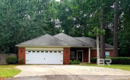 105 Diane Cir, Daphne, AL, 36526-8008 | Card Image