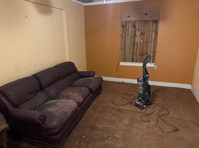 View of living room | Image 14