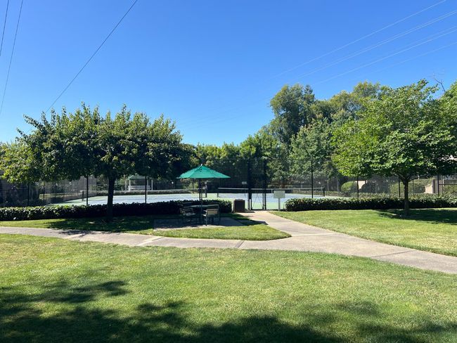 UNIT-4 - 2200 Woodside Ln, Condo with 2 bedrooms, 1 bathrooms and null parking in Sacramento CA | Image 22