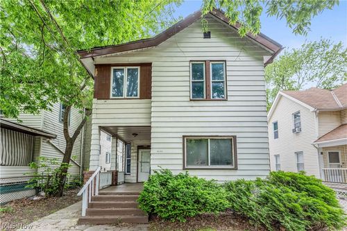 2up-2050 W 83rd St, Cleveland, OH, 44102-3802 | Card Image
