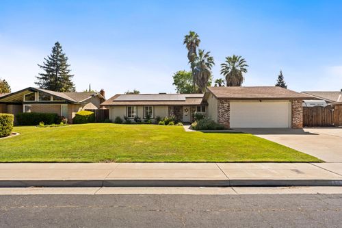 465 Bliss Ave, Clovis, CA, 93611 | Card Image