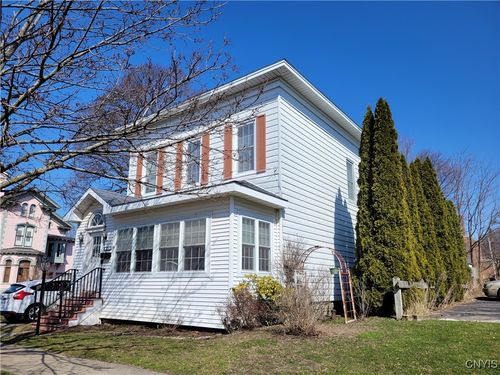 139 E 3rd St, Oswego, NY, 13126-2608 | Card Image