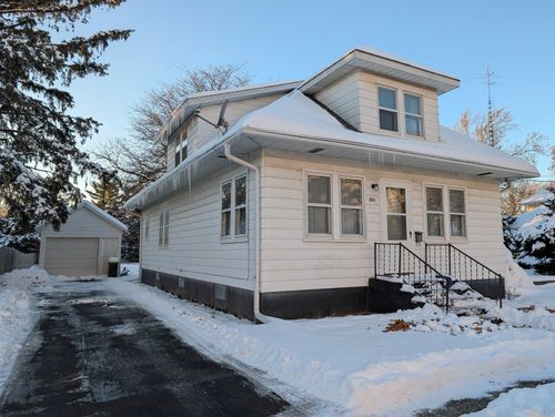 321 Eureka St, Genoa, IL, 60135-1012 | Card Image