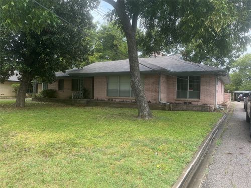 2931 Linfield Rd, Dallas, TX, 75216-6620 | Card Image