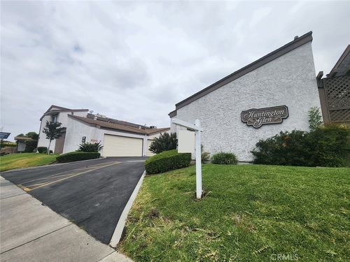 c-1047 E Huntington Dr, Monrovia, CA, 91016-3781 | Card Image