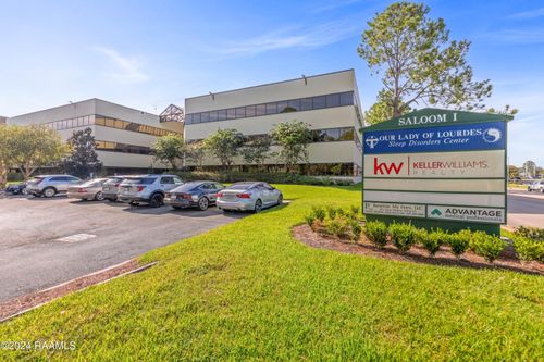 126-w-100 Asma Boulevard, Lafayette, LA, 70508 | Card Image
