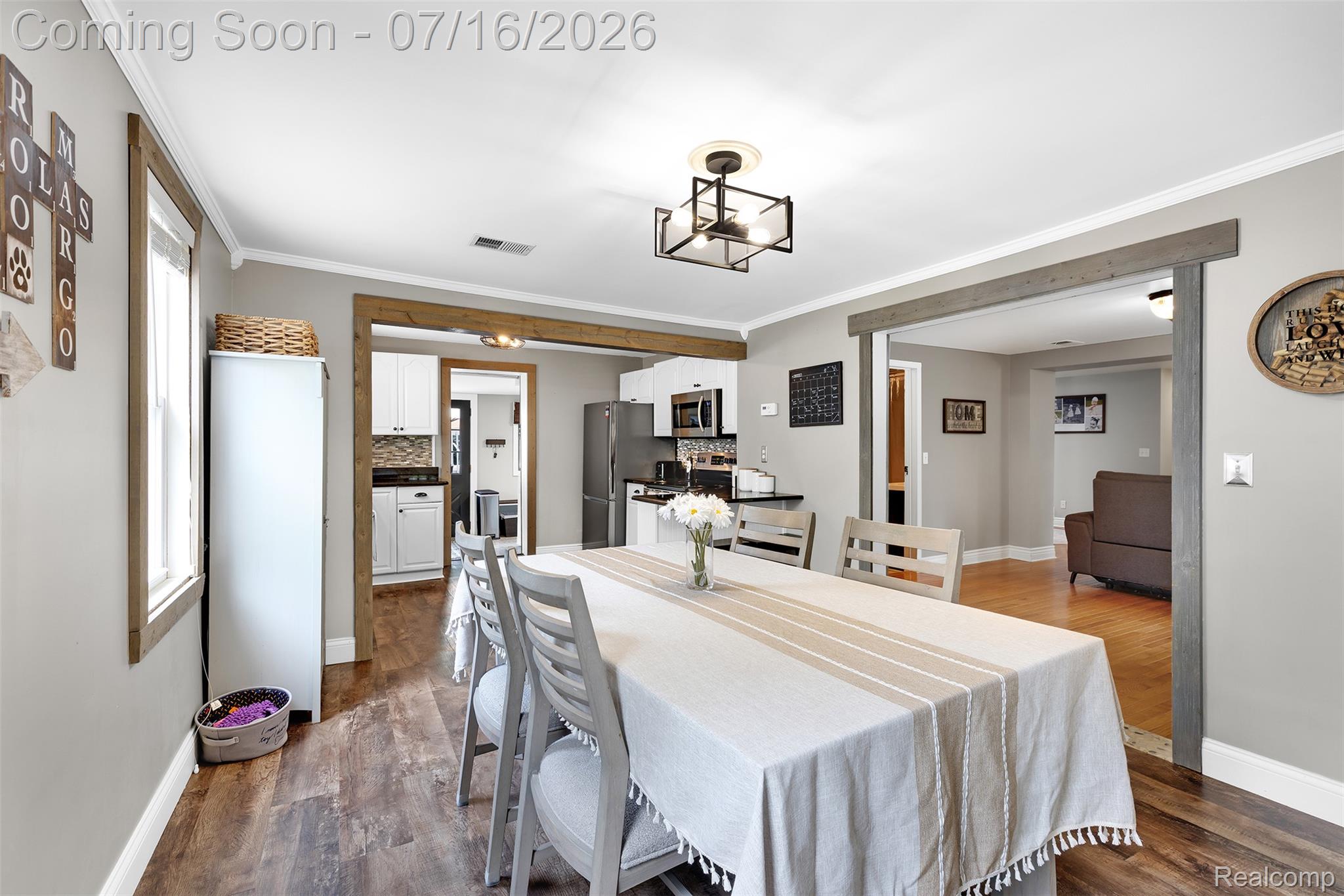Residential in Washington Township 4