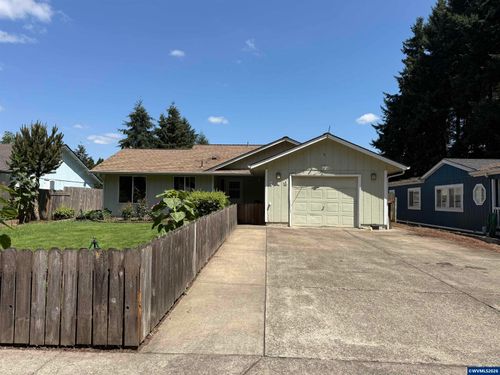 749 S 2nd Pl, Jefferson, OR, 97352-9444 | Card Image