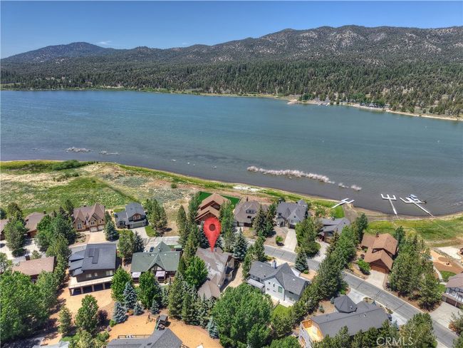 375 Meadow Cir N, House other with 4 bedrooms, 3 bathrooms and 2 parking in Big Bear Lake CA | Image 6