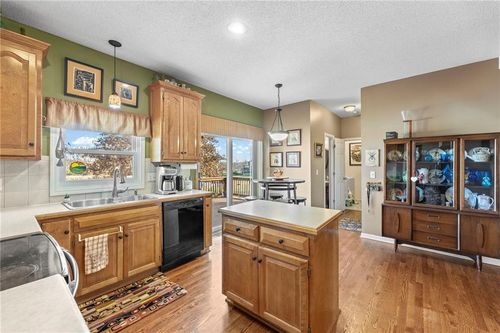 20729 S Barker Rd, Spring Hill, KS, 66083-7556 | Card Image