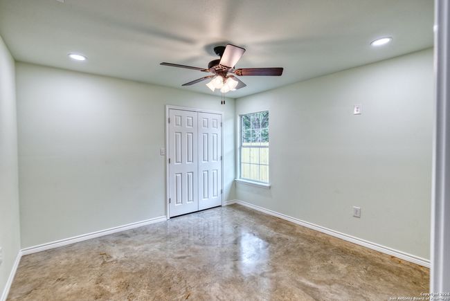 703 W Cargile St, House other with 3 bedrooms, 2 bathrooms and null parking in Uvalde TX | Image 15