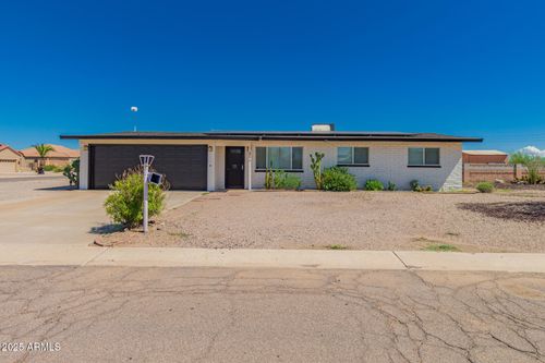 8270 W Newport Cir, Arizona City, AZ, 85123-6646 | Card Image
