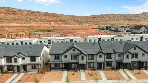 2534-2186 S Wolverine Way, Washington, UT, 84780-3887 | Card Image