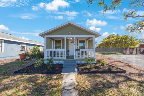 1160 36th Ave N, ST PETERSBURG, FL, 33704-1024 | Card Image