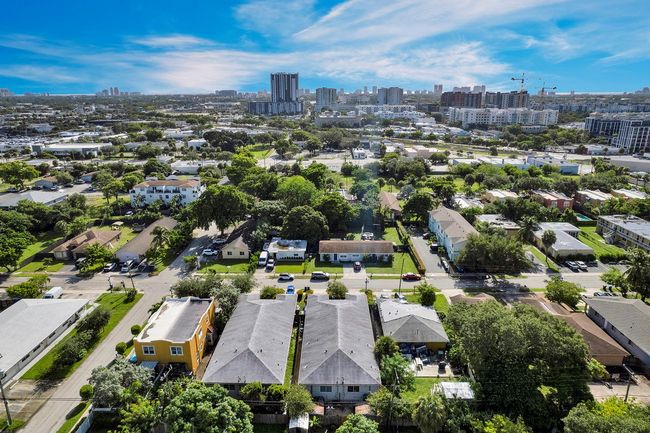 739 Nw 2 Nd Ave, Home with 3 bedrooms, 2 bathrooms and null parking in Fort Lauderdale FL | Image 24