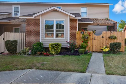 apt-10-4900 Independence Dr, Lumberton, NC, 28358-2319 | Card Image