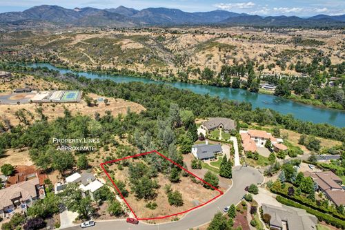 866 Palatine Ct, Redding, CA, 96001-0176 | Card Image