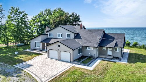 4845 N Service Rd, Lincoln, ON, L0R | Card Image
