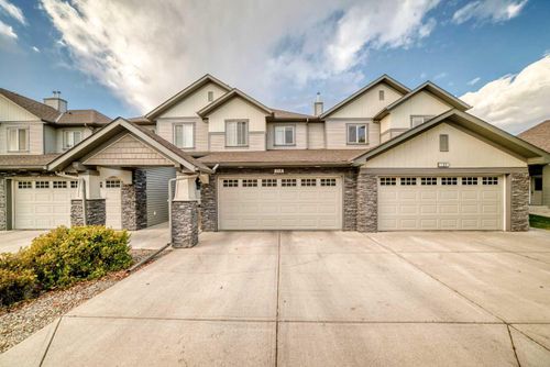 119-100 Coopers Common Sw, Airdrie, AB, T4B3C7 | Card Image
