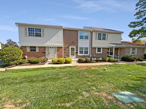 3364 Amberway Ct, Cincinnati, OH, 45251-3302 | Card Image