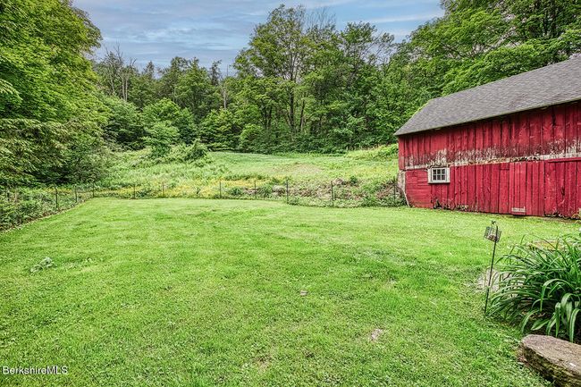 132 Sandisfield Rd, House other with 3 bedrooms, 2 bathrooms and null parking in Sandisfield MA | Image 39