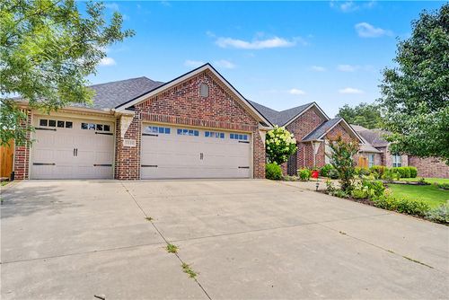 1110 Ellen Ray Ln, Centerton, AR, 72719-7041 | Card Image