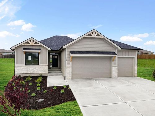 7904 Se Hoot Owl St, Blue Springs, MO, 64014-2242 | Card Image