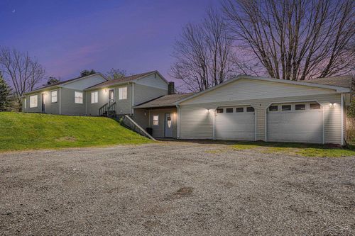 11965 Speaker Rd, Brockway, MI, 48097-3349 | Card Image