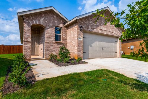 717 Presidio St, Aubrey, TX, 76227-4650 | Card Image
