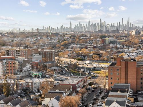 6028 Wetherole St, Elmhurst, NY, 11373-5528 | Card Image