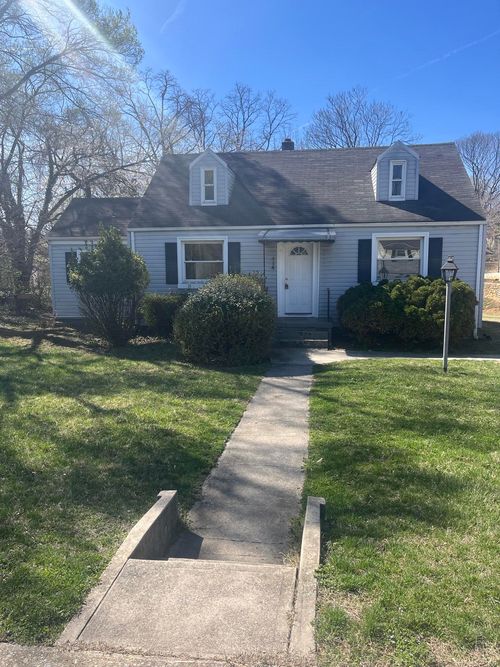 514 Westwood Blvd Nw, Roanoke, VA, 24017-4928 | Card Image