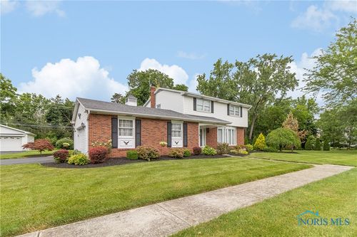 1010 Washington St, Genoa, OH, 43430-1432 | Card Image